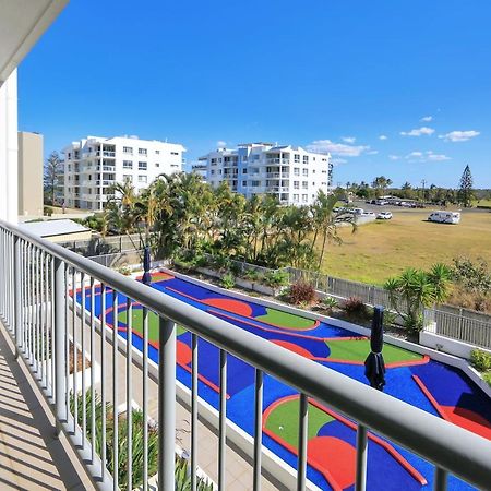 The Point Resort Bargara Extérieur photo